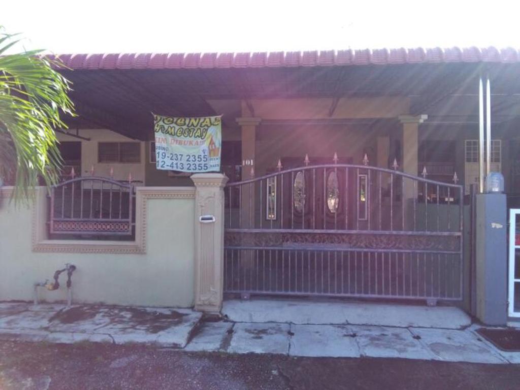 Deenaz Utara Homestay Alor Setar Exterior photo